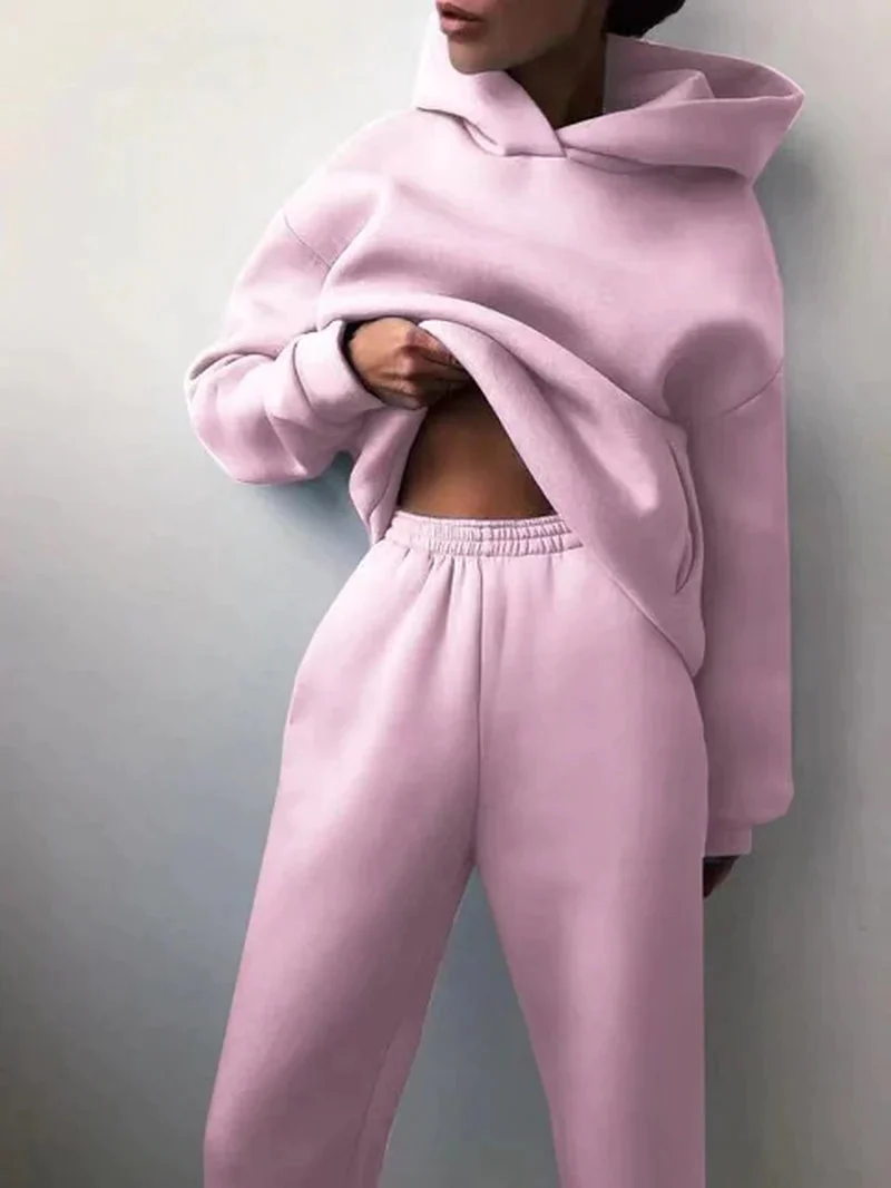 Chic Two-Piece Tracksuit Set for Ultimate Comfort and Style