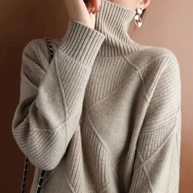 Chic Women's Thickened High Collar Pullover Sweater - Cozy Knitted Wool for Stylish Autumn & Winter, Model DF4845